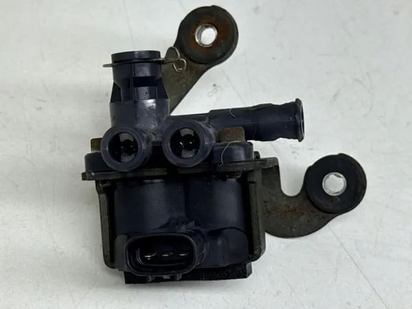 Bloco de válvula suspensão ar OEM 48095-50040 Usado image 3