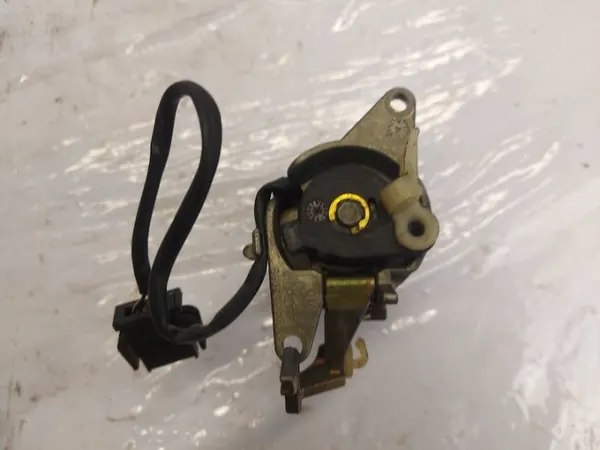 Interruptor de encendido OEM 893905851D Audi 80 B4 image 5