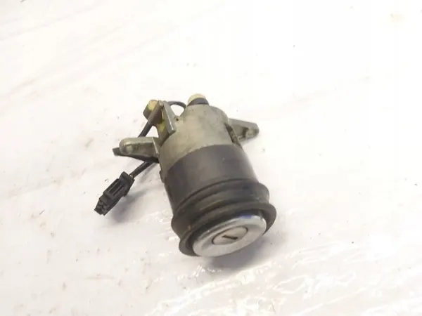 Interruptor de encendido OEM 893905851D Audi 80 B4 image 6