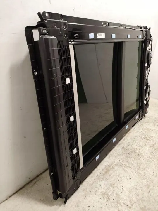 Teto solar OEM 10021444D para Chrysler Pacifica Híbrido image 4