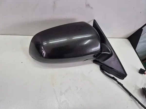 Espejo derecho pasajero Audi A3 8P OEM LZ7L image 3