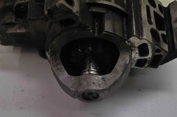 Motor de arranque BMW X5 (F15, F85) 3.0L diésel 2014 12418515900 image 6