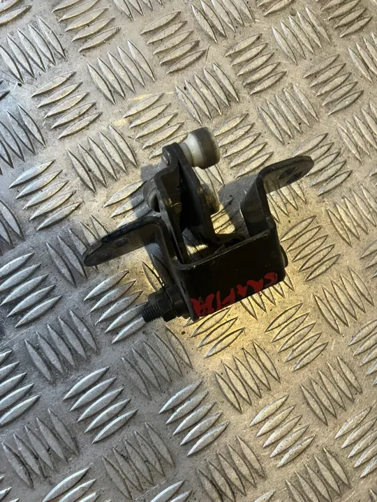 VAG OE Rullguide för dörr 7C0843304 image 2