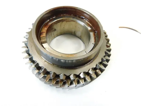 Roda 5ª marcha 33/46 para 1.9 TDI VW Golf IV image 4
