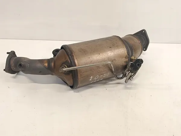 AUDI Q5 2.0 TDI Catalisador 2010 OEM 8K0131703F image 2