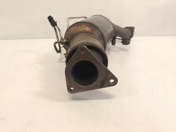 AUDI Q5 2.0 TDI Catalisador 2010 OEM 8K0131703F image 3