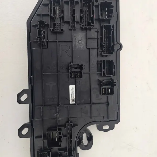 Tesla Model S Plaid 2022 Laddningskontrollmodul 1585693-01-B image 3