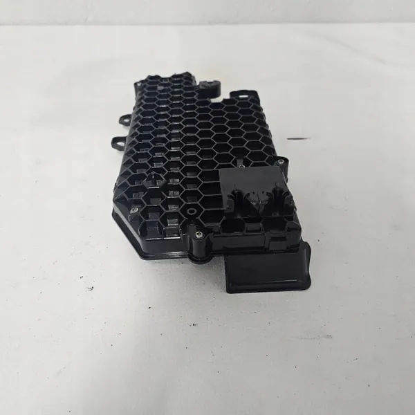 Tesla Model S Plaid 2022 Laddningskontrollmodul 1585693-01-B image 8
