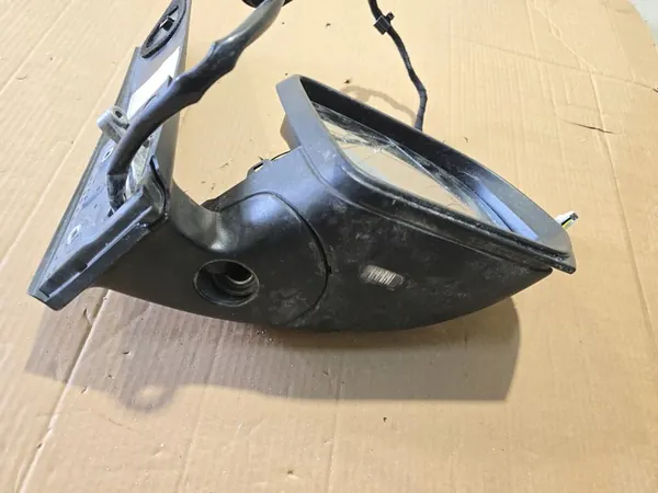 Höger ytterbackspegel A44781101009051 image 2