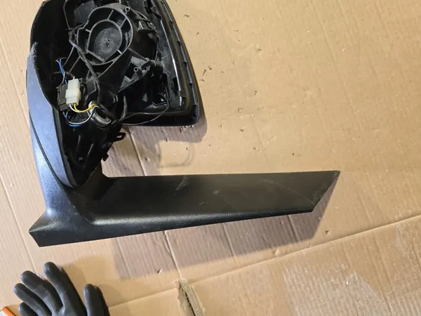 Höger ytterbackspegel A44781101009051 image 4