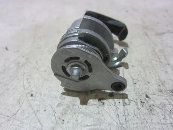BMW Lukkosylinteri OEM 51217497223 avaimella image 3