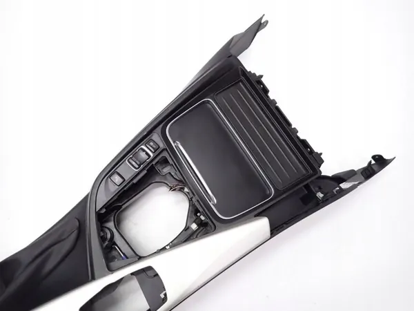 Armleuningtunnel OEM 7415101 voor BMW 3 F30 F31 image 5