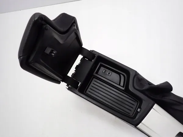 Armleuningtunnel OEM 7415101 voor BMW 3 F30 F31 image 9