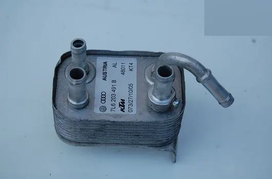 Caixa Filtro Arrefecedor Combustível OEM 7L6203491B VW Touareg image 2