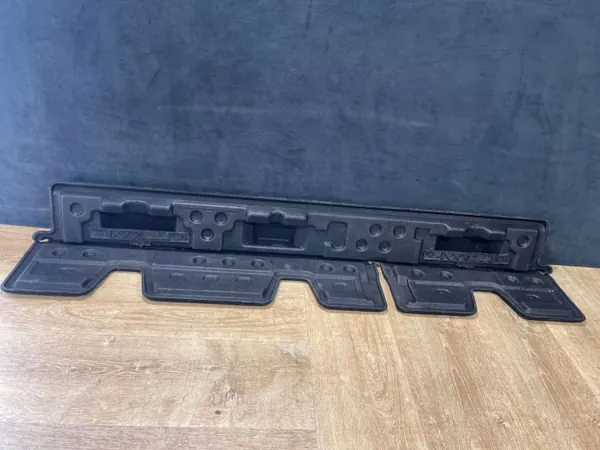 FAH13185 Kofferraumabdeckung für Ford Kuga 2 - Gebraucht image 3