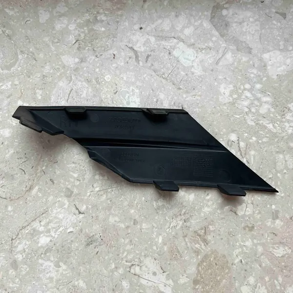 VOLVO V90 S90 II 2016- Tappo Griglia Paraurti Destro OEM image 5