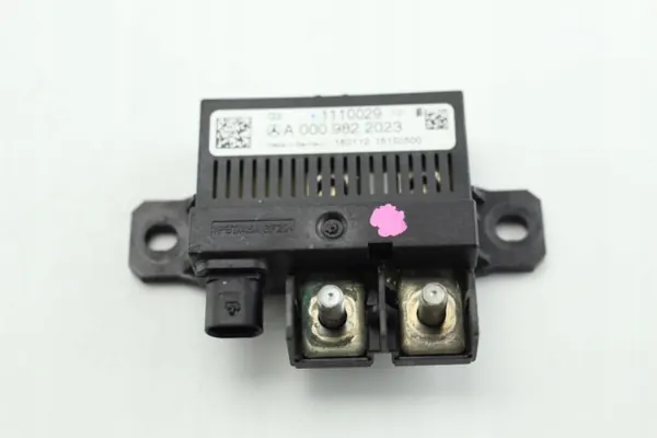 Couvercle batterie Mercedes OEM A0009822023 - Occasion image 4