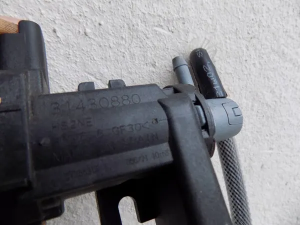 Válvula de vácuo VOLVO XC60 II B4 2.0D 31430880 image 4