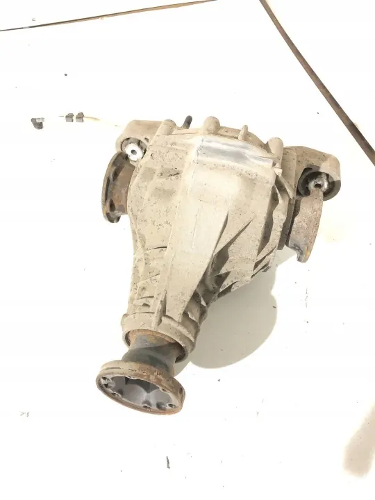 Différentiel arrière OEM 4460310016 pour VW Touareg I image 2