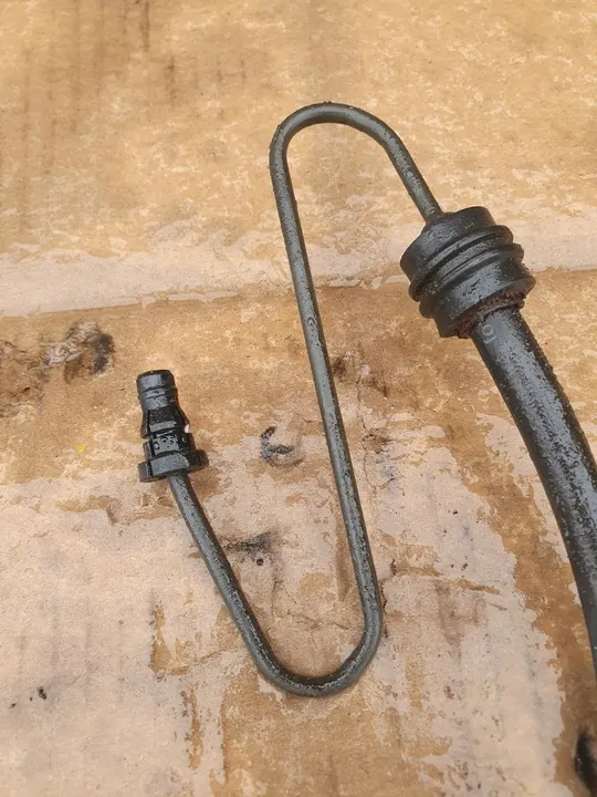 Tuyau d'embrayage VW Golf V 2006 1.4 TSI image 2