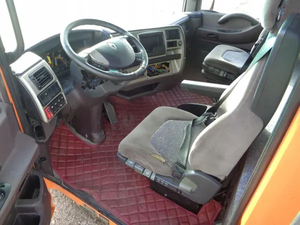Renault Magnum DXi Euro 5 Cabina OEM 4r4R Usado image 9