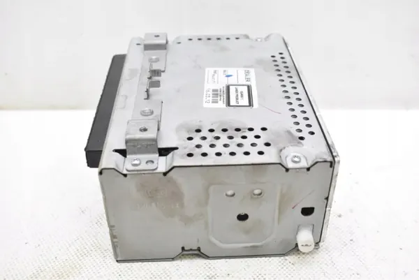 Rádio CD OEM AA6T-18C815-AF para Ford Fiesta MK7 image 10