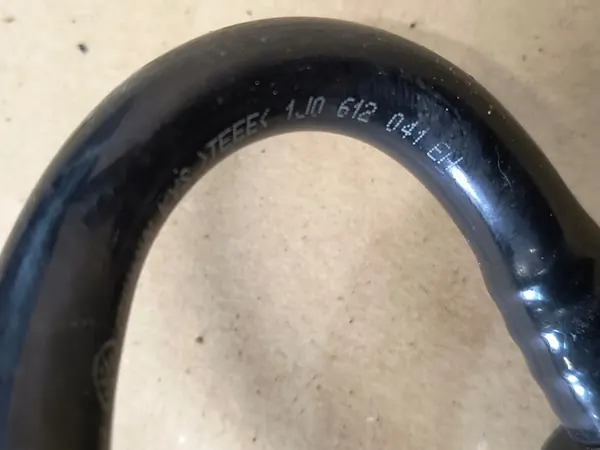 Volkswagen OE Vakuumslang 1J0612041EH image 3