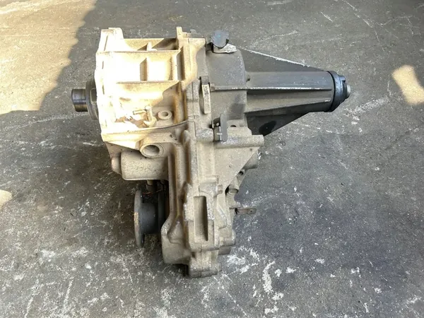 2006 Nissan Navara D40 Boîte de transfert EA301 image 5