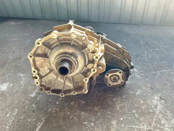 2006 Nissan Navara D40 Boîte de transfert EA301 image 8