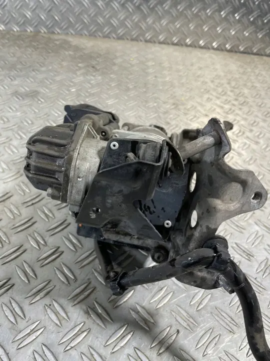 Mercedes-Benz OEM A0993200004 Ophangingcompressor image 4