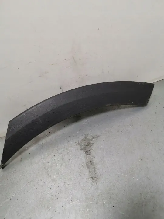 FBZ14249 Achterbumperlijst voor Seat Arona 2018 image 2