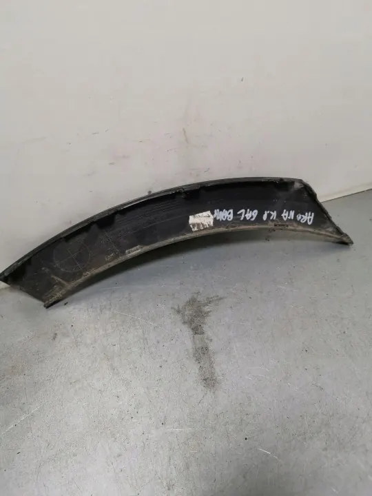 FBZ14249 Achterbumperlijst voor Seat Arona 2018 image 3
