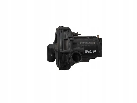 BMW 3 E46 1.9 Pompe à air secondaire image 1