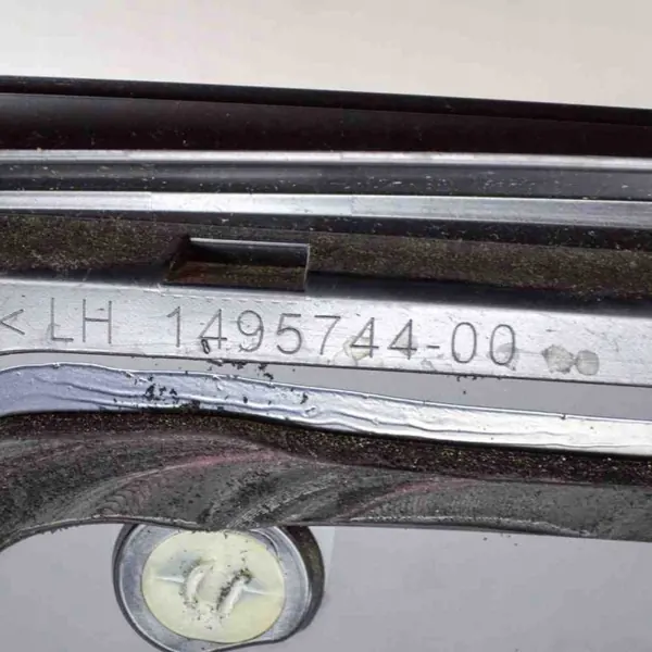 Vitre Arrière Gauche Tesla Model Y OEM 149574400 image 4