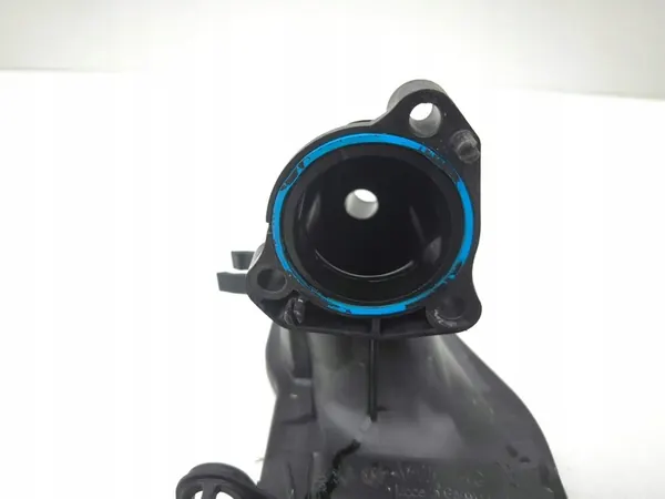 SEAT ARONA 1.0 TSI TFSI Ansaugkrümmer 05C129709E image 4