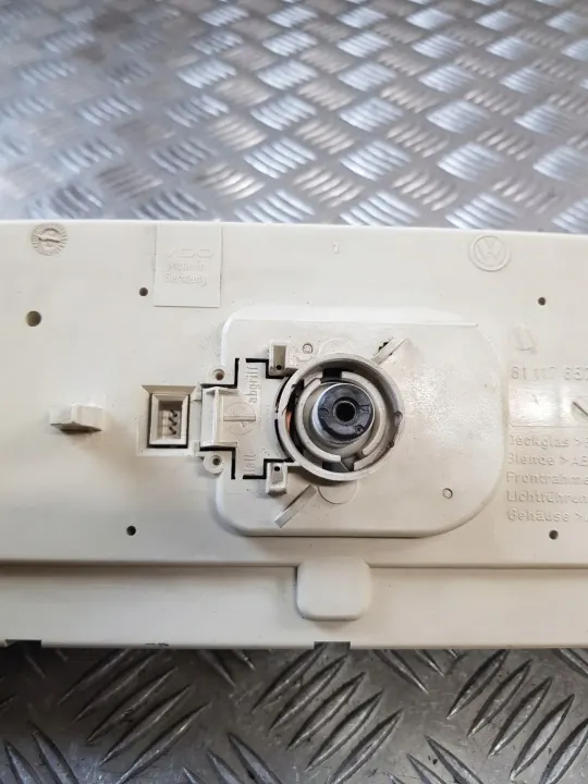 VW T4 Instrumentpanel OEM 701919033DK - Begagnad image 5