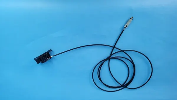 Cable apertura tapa combustible OEM 403004573AA Chery image 6