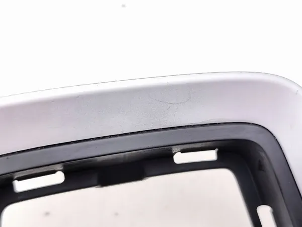 Chassi esquerdo Audi Q3 2019 OEM 83C864260 Usado image 4