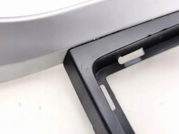 Chassi esquerdo Audi Q3 2019 OEM 83C864260 Usado image 6