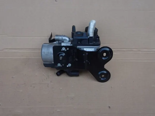 VW Tiguan II Caddy Passat Webasto 5QF815005G OEM image 3