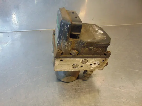 Pompe ABS Toyota OEM 0265950147 pour Avensis T250 image 2