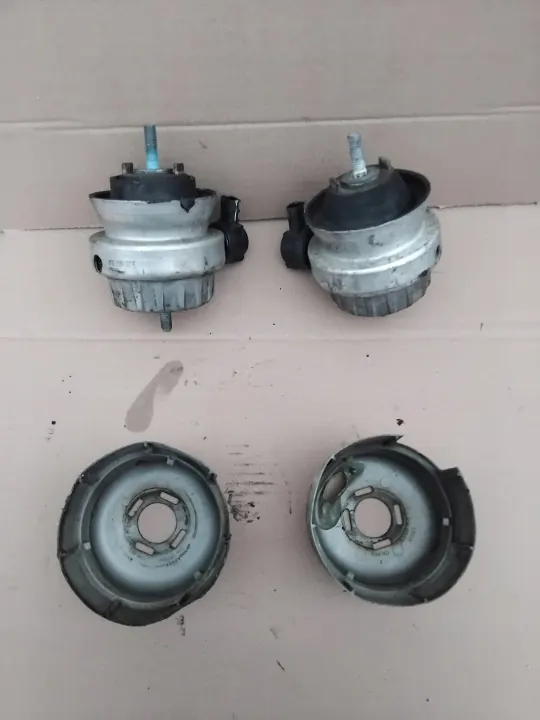 Kit de supports moteur OEM 4F0199379L/4F0199382D image 2