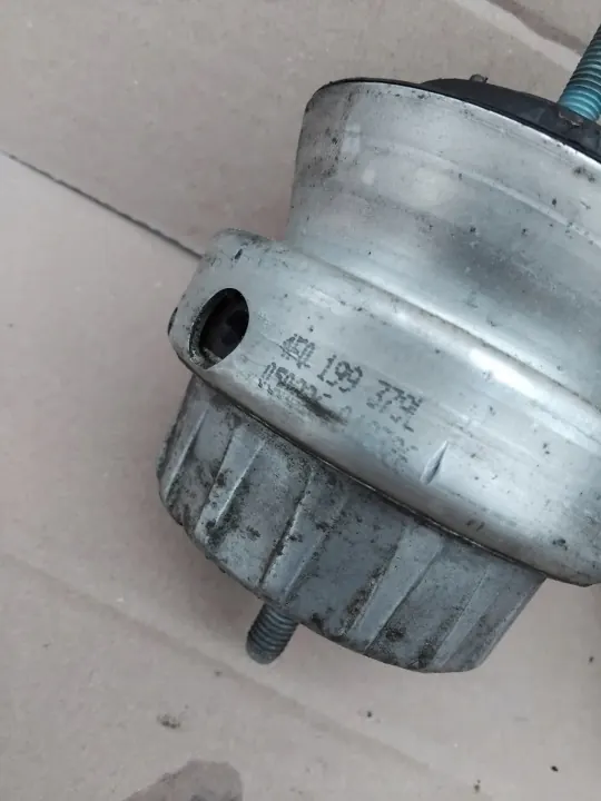 Kit de supports moteur OEM 4F0199379L/4F0199382D image 4