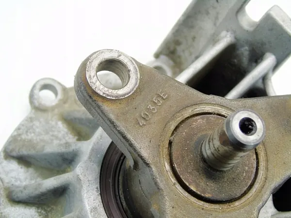 OEM 1056414044 Vaihteiston Laakeriholkki BMW:lle image 5