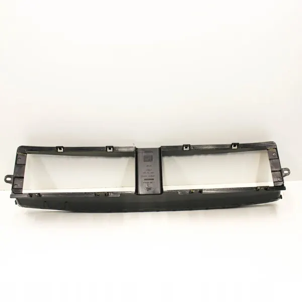 Ford Kuga III 2024 Intercooler-ilmaputki OEM LJ6B8314A image 5