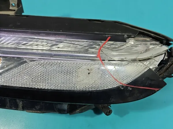 OEM 68157105AM Vasen Päiväajovalolamppu Jeep Cherokee image 5