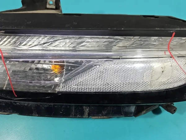 OEM 68157105AM Vasen Päiväajovalolamppu Jeep Cherokee image 6