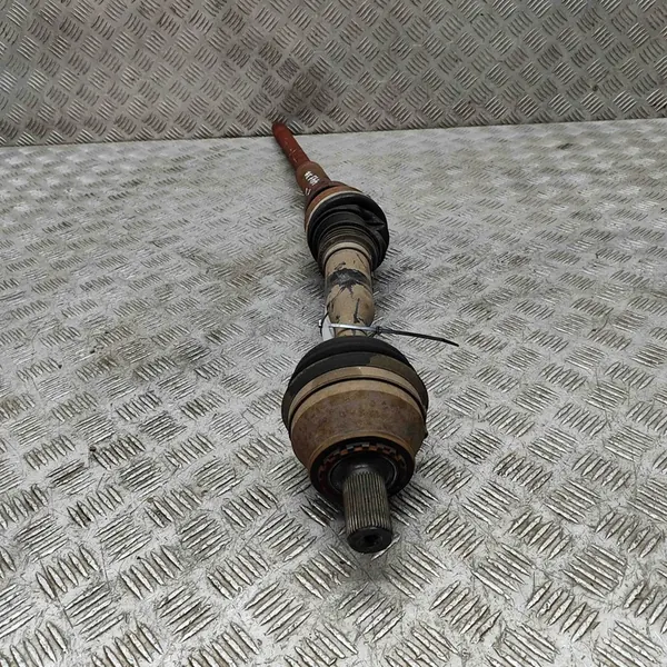 Volvo XC70 2016 Höger Främre Halvaxel image 2