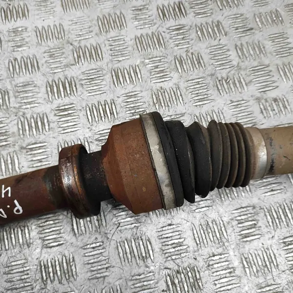 Volvo XC70 2016 Höger Främre Halvaxel image 6