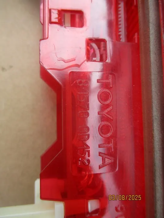 LÁMPARA DE FRENADO LED TOYOTA YARIS III ORIGINAL image 3